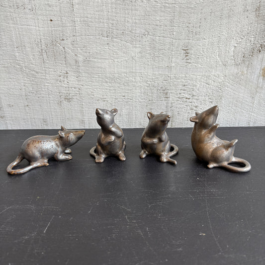 Stoneware Rat - Reactive Metallic Glaze