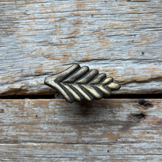 Knob: Iron Leaf- Antique Brass