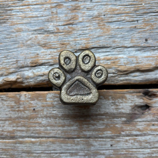 Knob: Iron Paw- Antique Brass