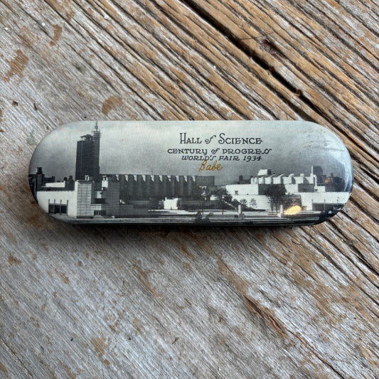 Antique Hall of Science Brush