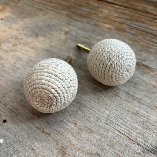 Knob: Cotton Cord Round- Ivory