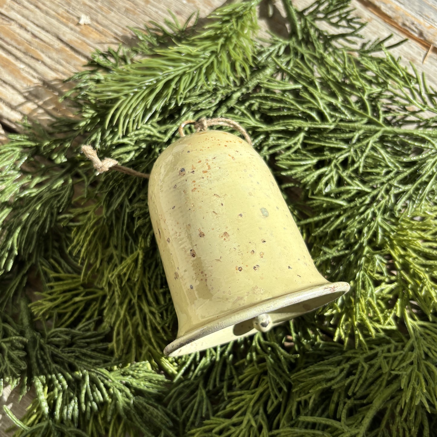 Vintage Style Enamelled Bell - Cream