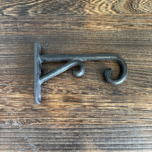 Simple Basket Hook