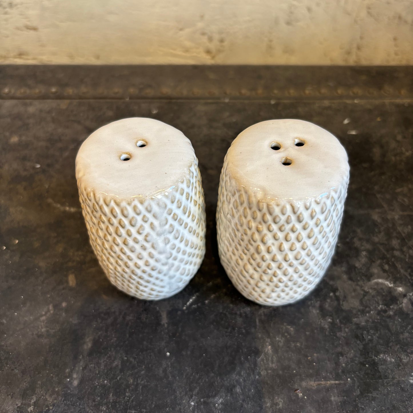 Debossed Stoneware Salt & Pepper Shaker Set