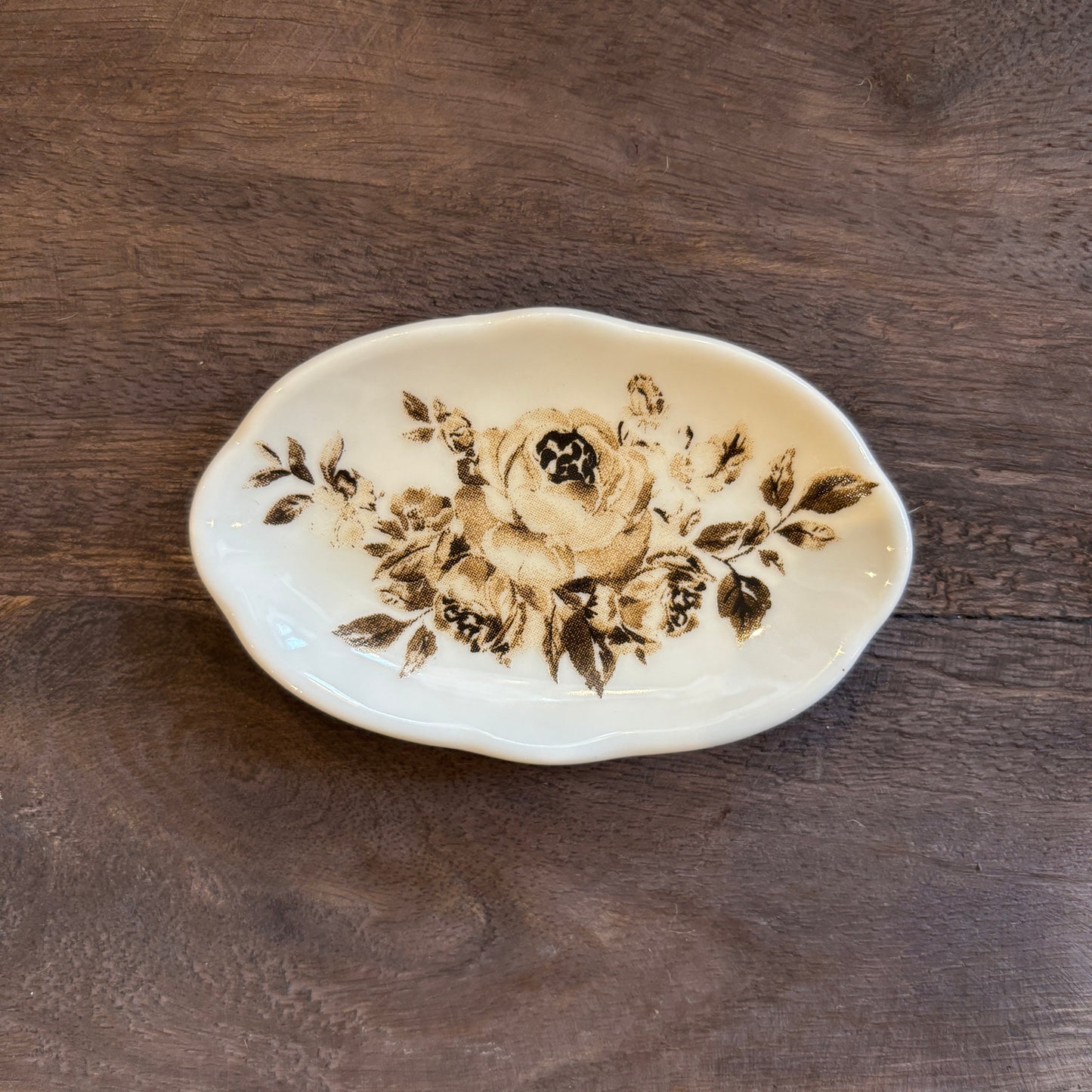 Stoneware Plate Shaped Magnet w/Flowers