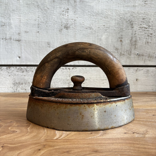 Vintage Smart MFG Co Ltd Iron w/ Wooden Handle