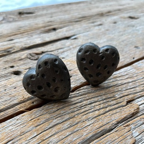 Knob: Hammered Heart