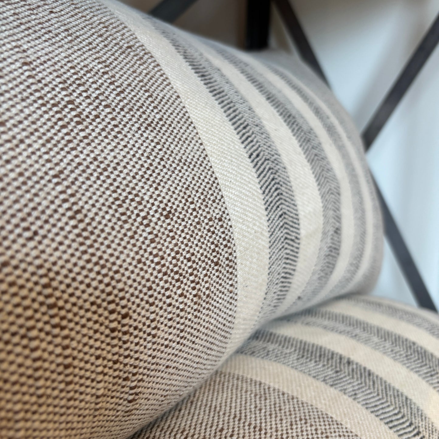 Henri Handloom Pillow - 15x42