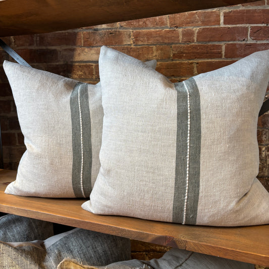 Emmett Linen Pillow - 20x20
