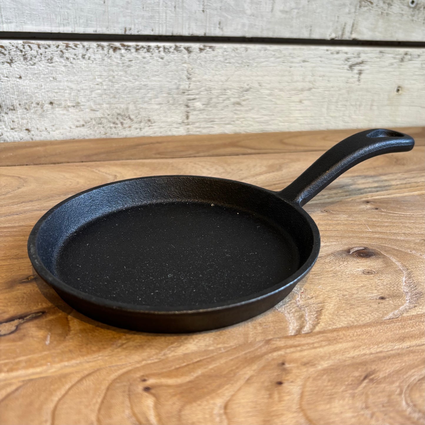 Mini Round Cast Iron Pan