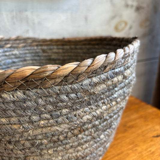 Grey Sands Maize Basket -LG