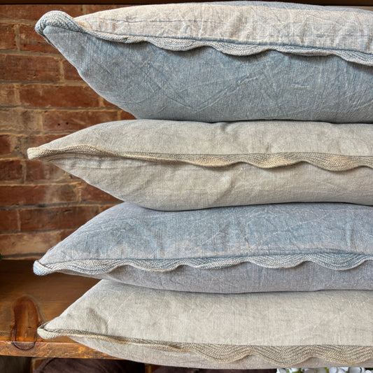 Scalloped Edge Pillow - 20x20