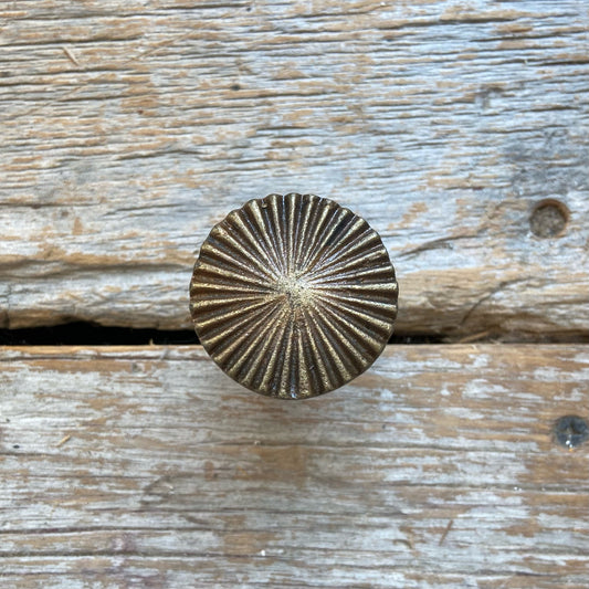 Knob: Embossed Brass