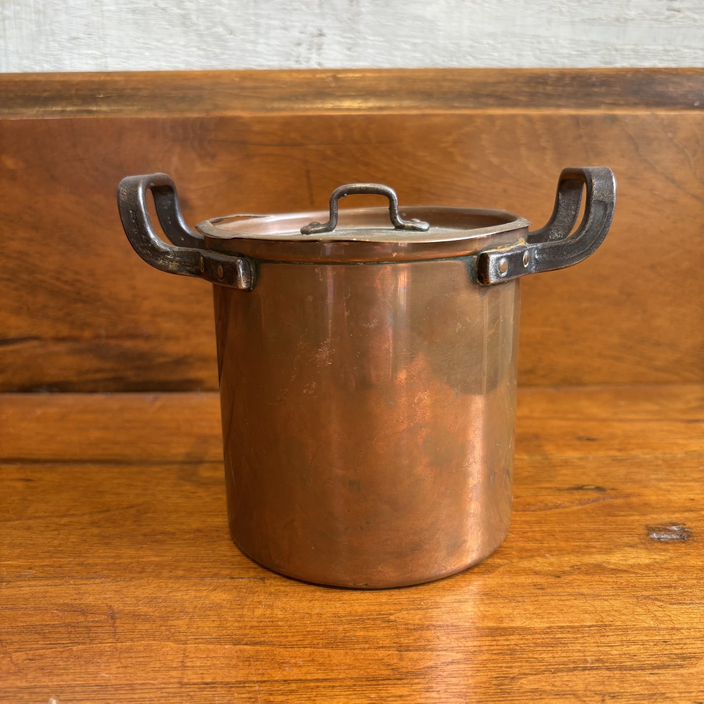 Vintage Copper Double Handled Pot w/ Lid - SM – TIN BARN MARKET