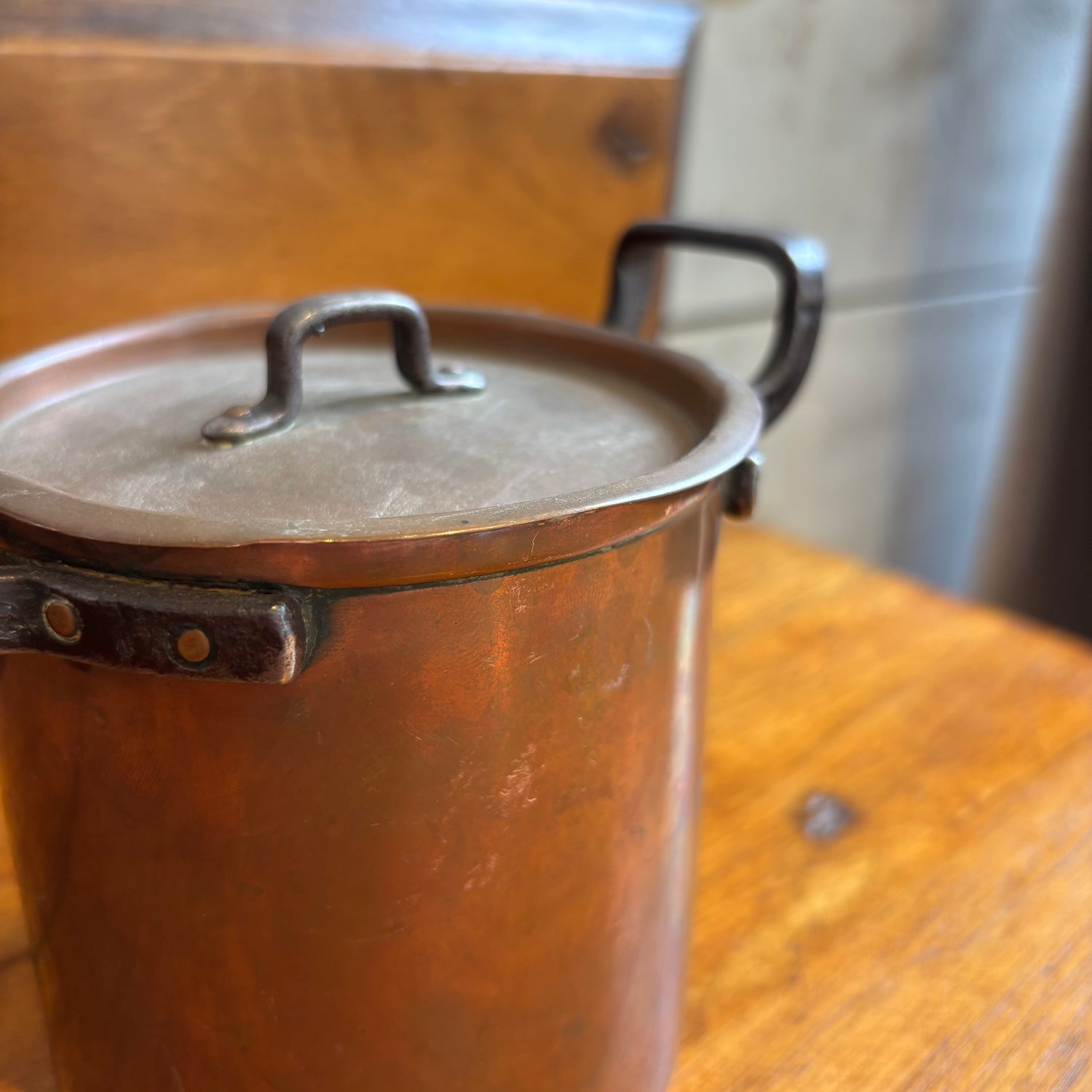 Vintage Copper Double Handled Pot w/ Lid - SM – TIN BARN MARKET