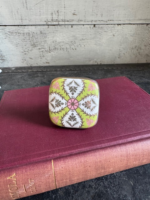 Knob: Ceramic Square Floral Design - Pink/Green/White