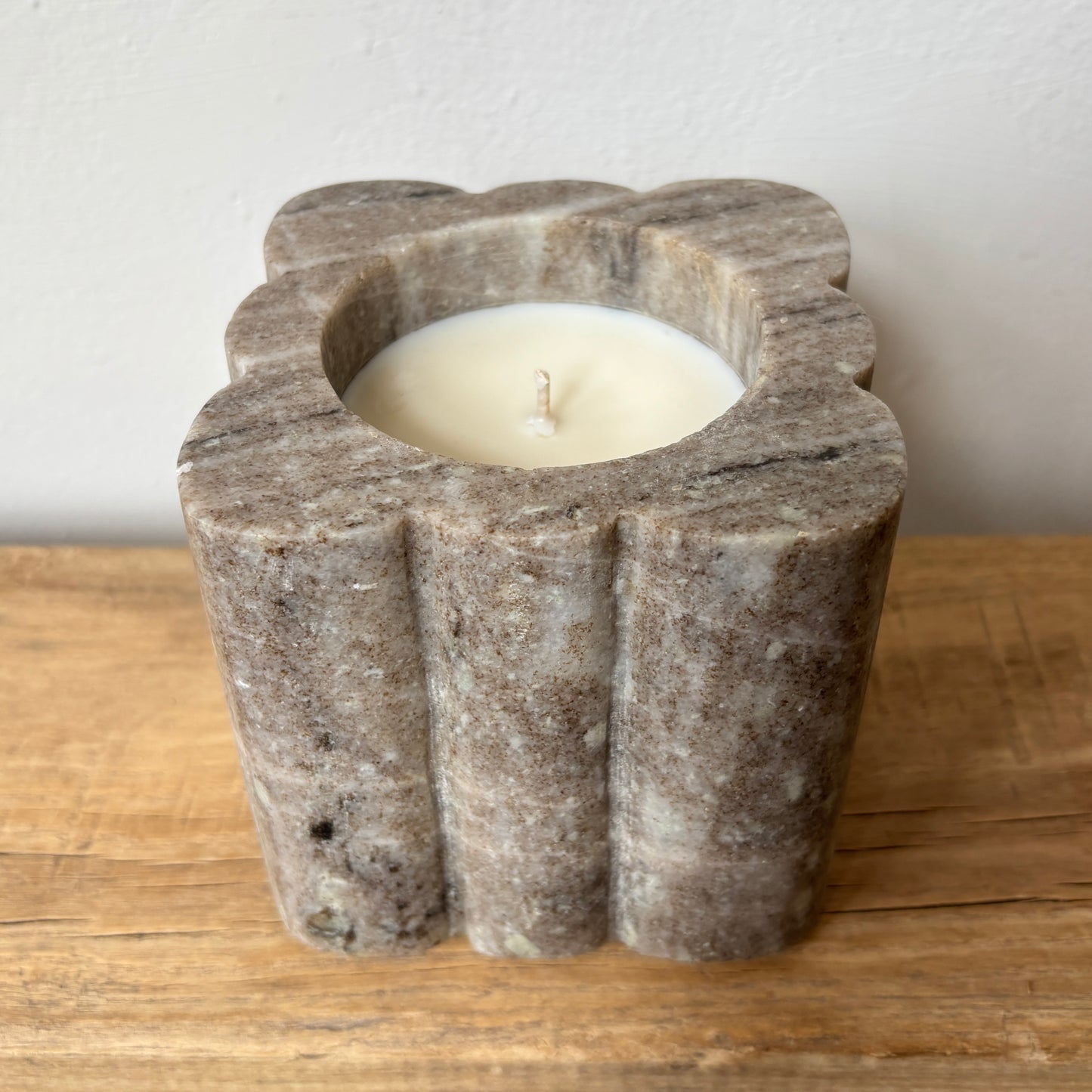 Handmade Soy Candle Tobacco Leaf - Grey Marble Jar