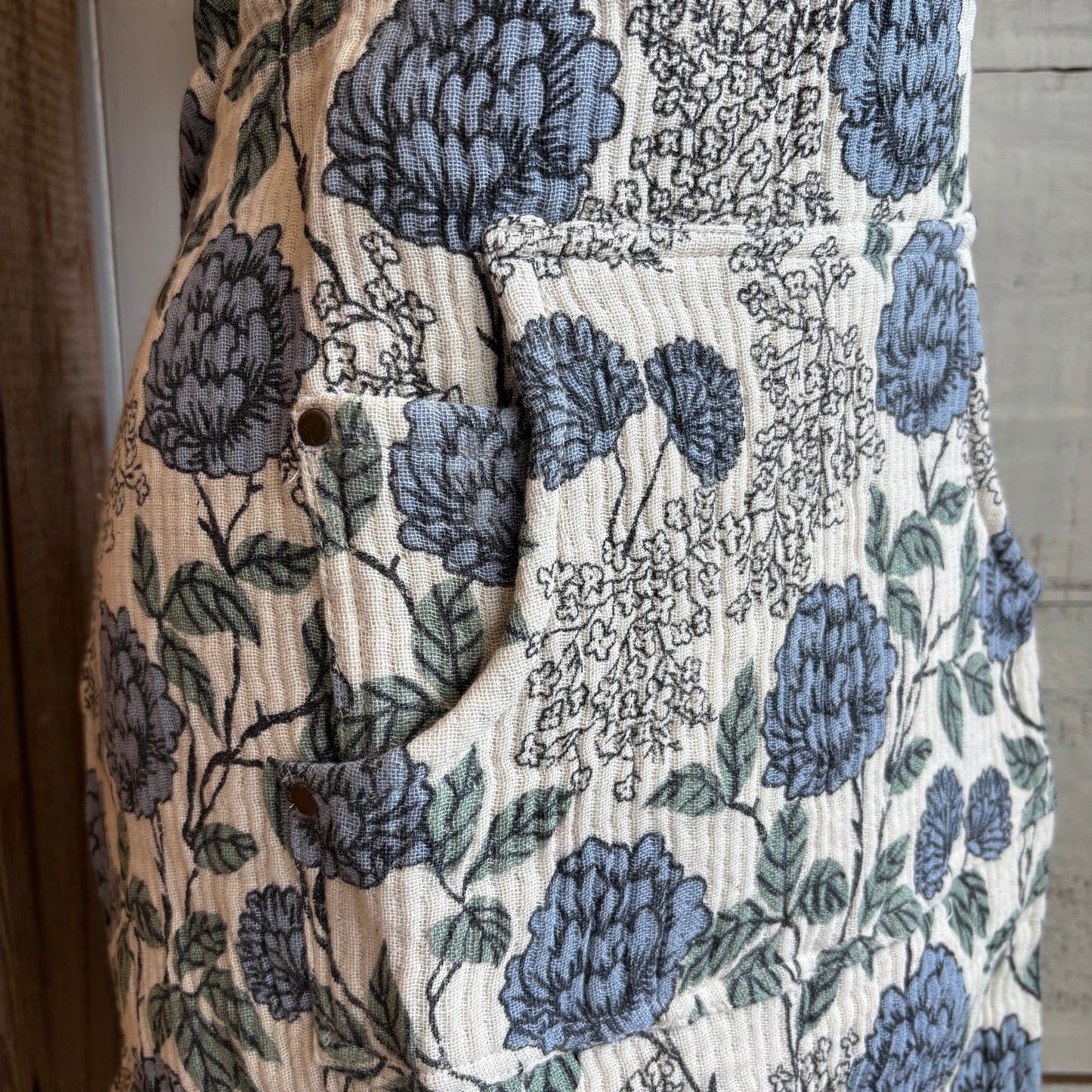 Blue Floral Apron