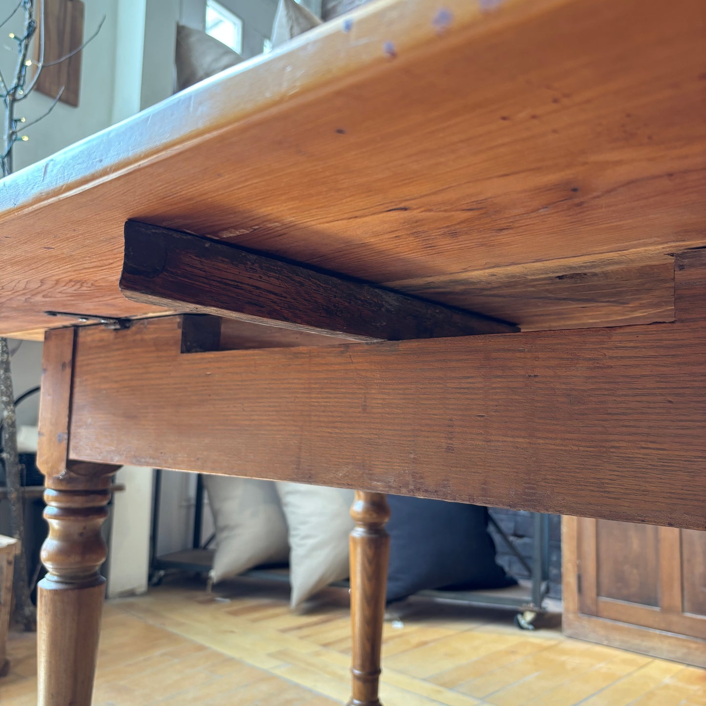 Antique Drop Leaf Dining Table