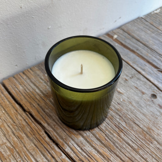 Handmade Soy Candle Lavender Fields - Green Glass Jar
