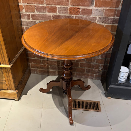 Vintage Round Wooden Pedestal Parlour Table