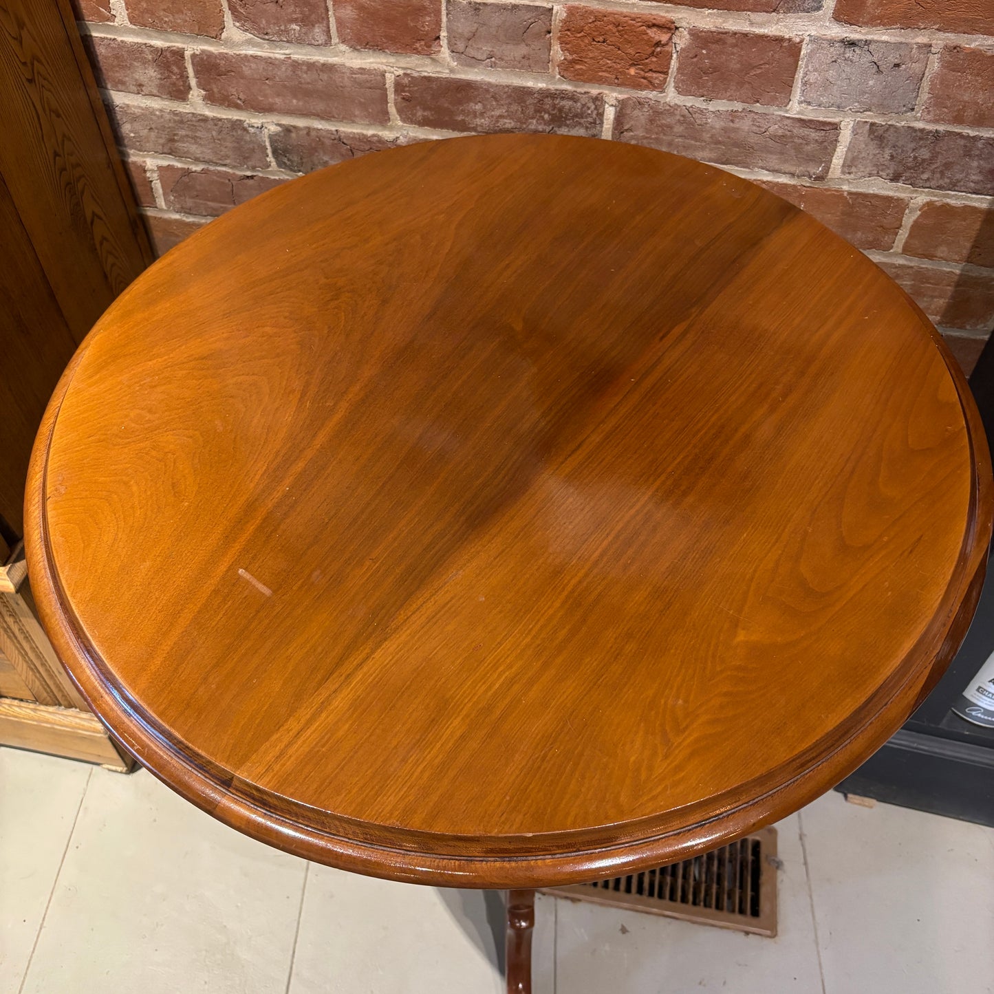 Vintage Round Wooden Pedestal Parlour Table