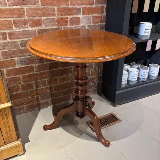 Vintage Round Wooden Pedestal Parlour Table
