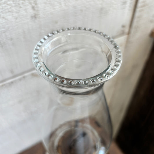 Vintage Oil Lamp w/Detailed Rim