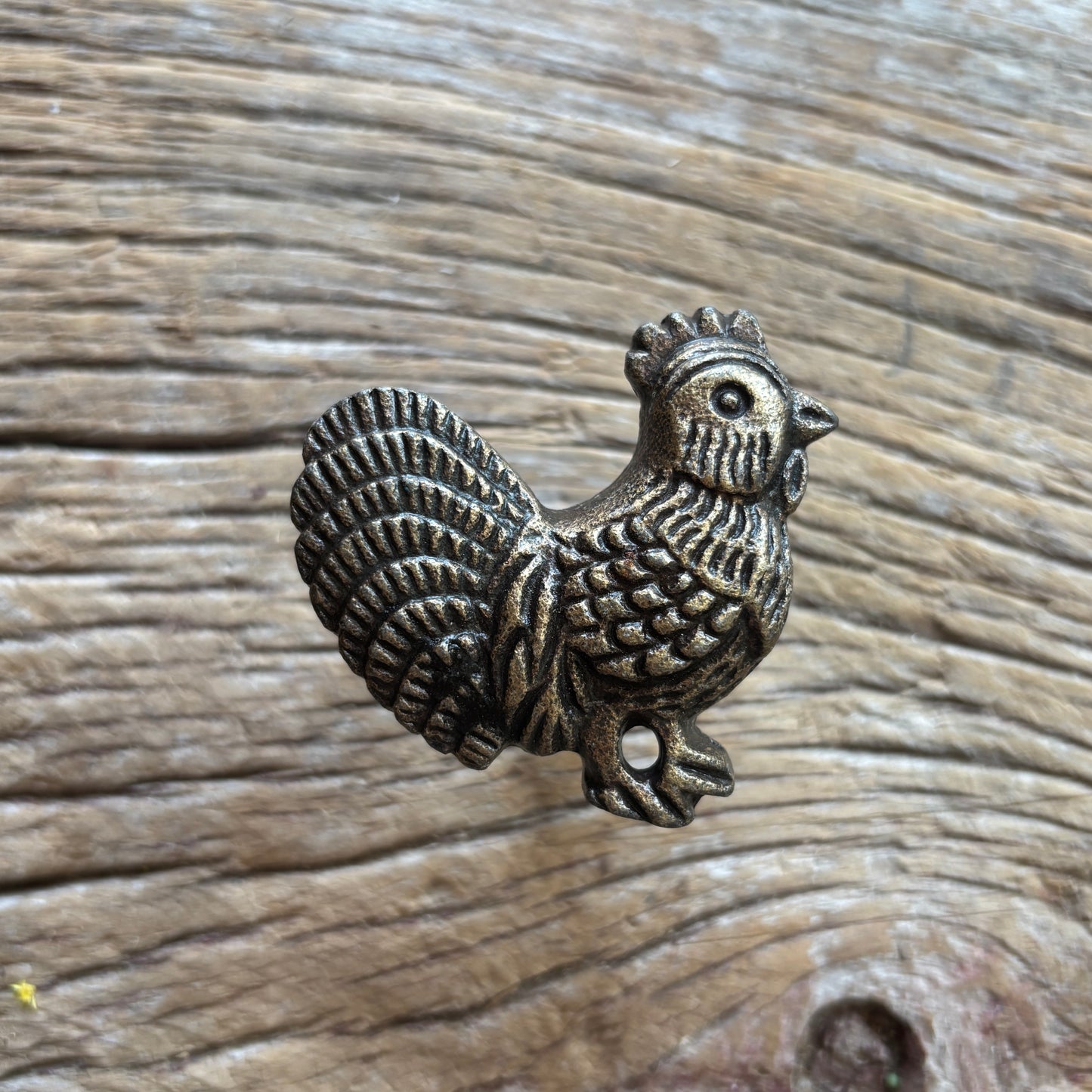 Knob: Antique Brass Rooster