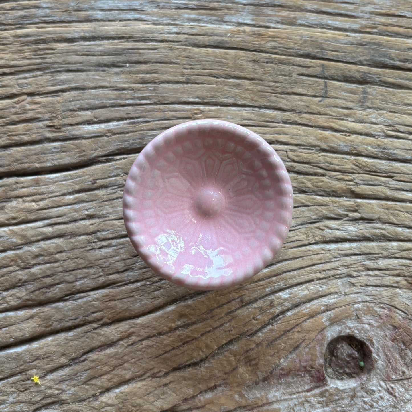 Knob: Embossed Ceramic - Pink
