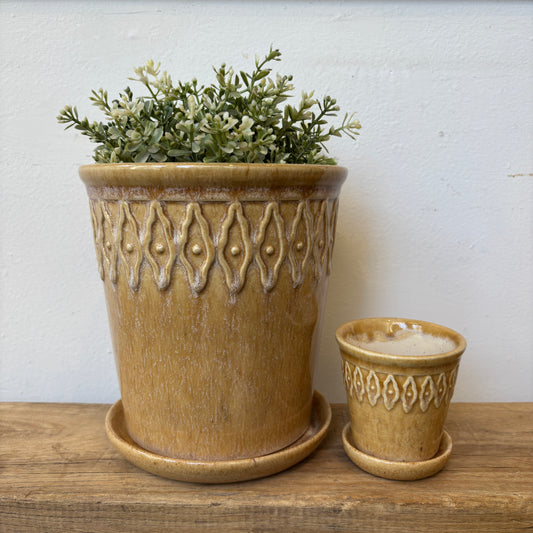 Yellow Diamond Embossed Pot + Saucer