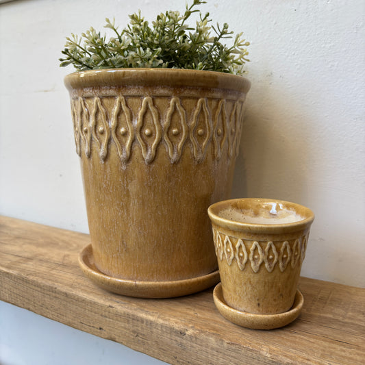 Yellow Diamond Embossed Pot + Saucer