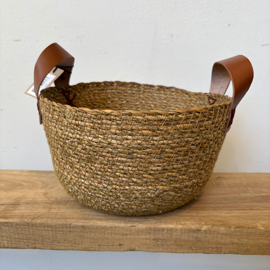 Round Seagrass Baskets w/ Leather Handles