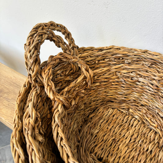 Low Round Seagrass Trays w/ Handles