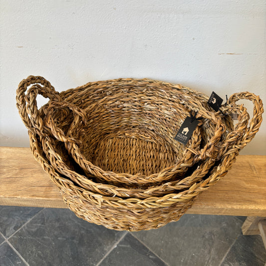 Low Round Seagrass Trays w/ Handles