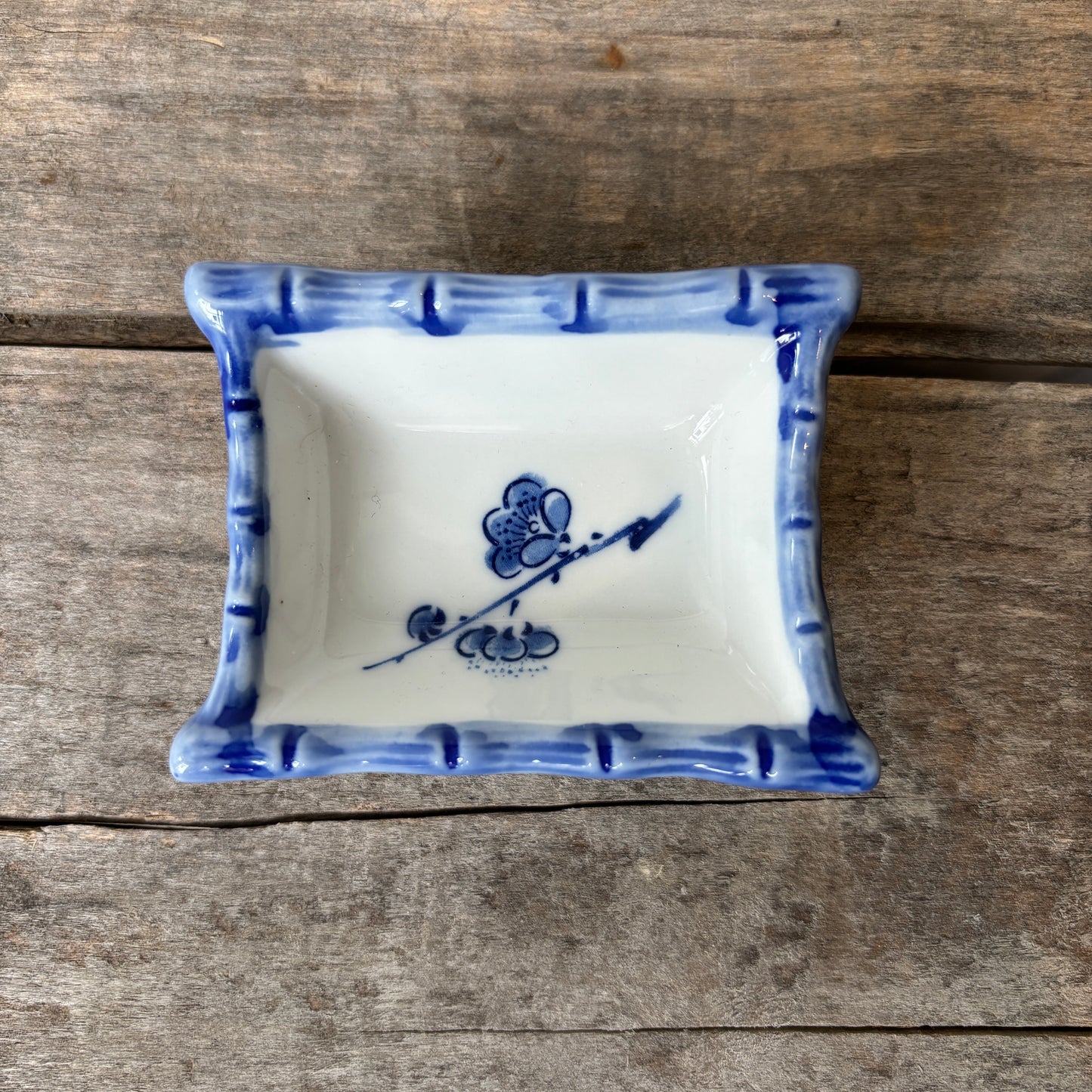 Vintage Blue & White Bamboo Edge Dish