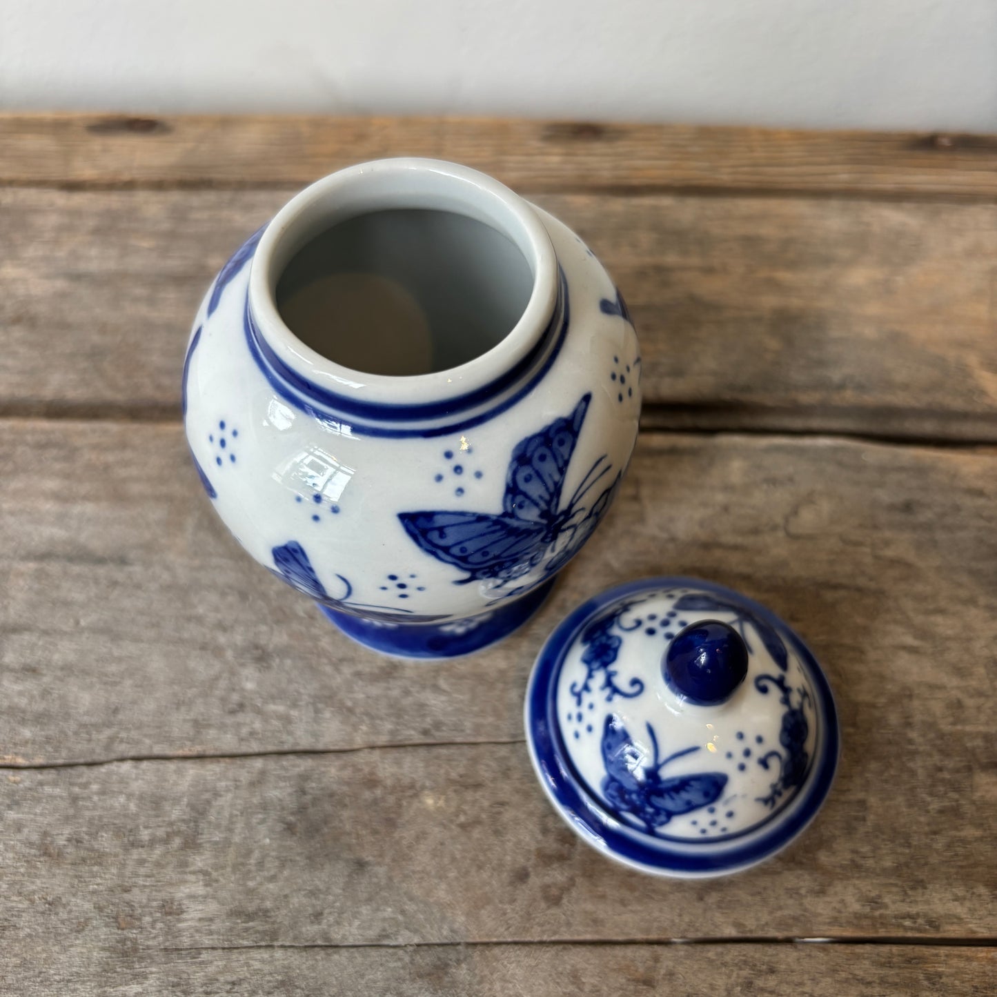 Vintage Blue & White Ginger Jar - Small