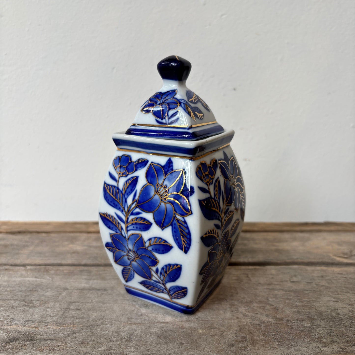 Vintage Blue & White Ginger Jar w/ Gold Detail