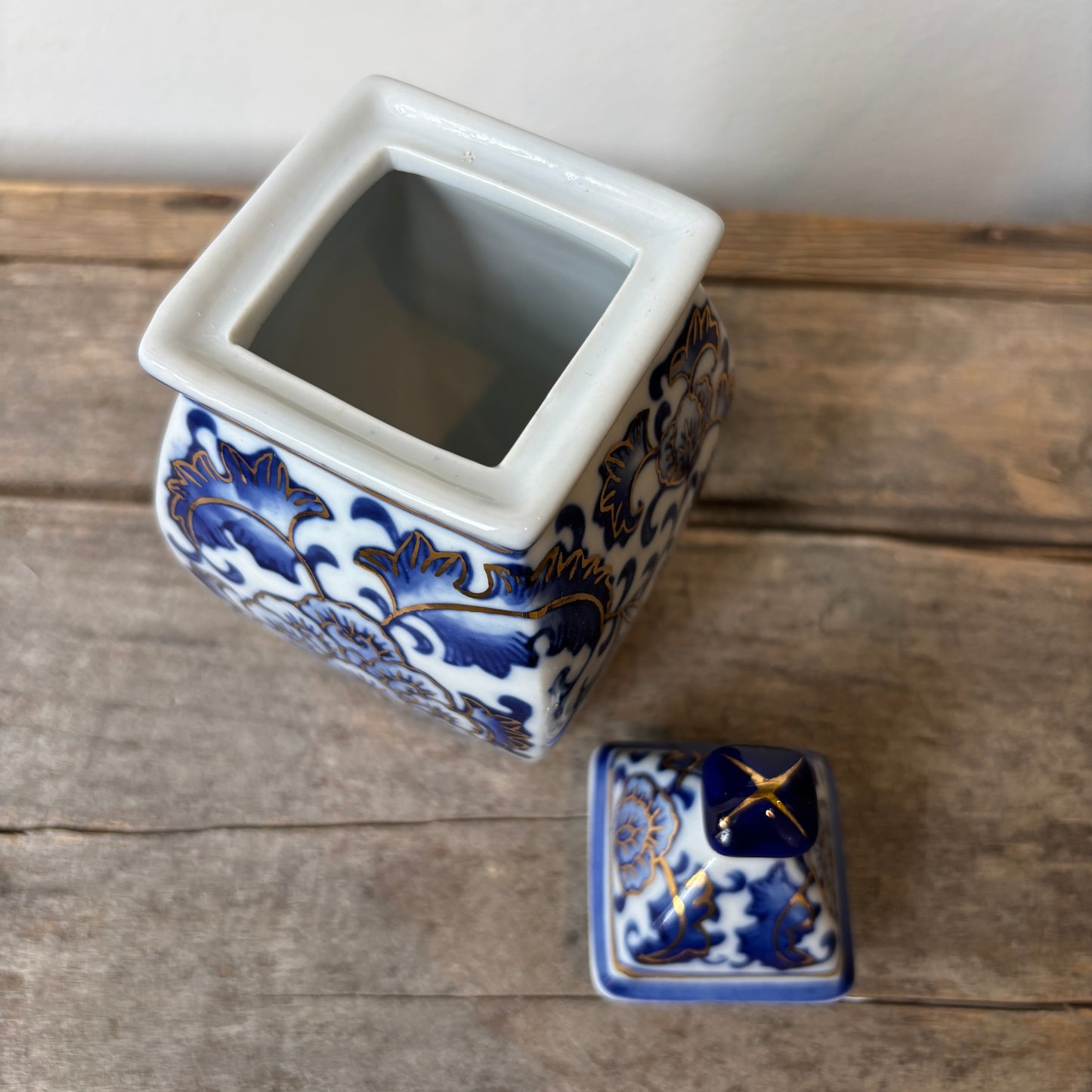 Vintage Blue & White Ginger Jar w/ Gold Detail