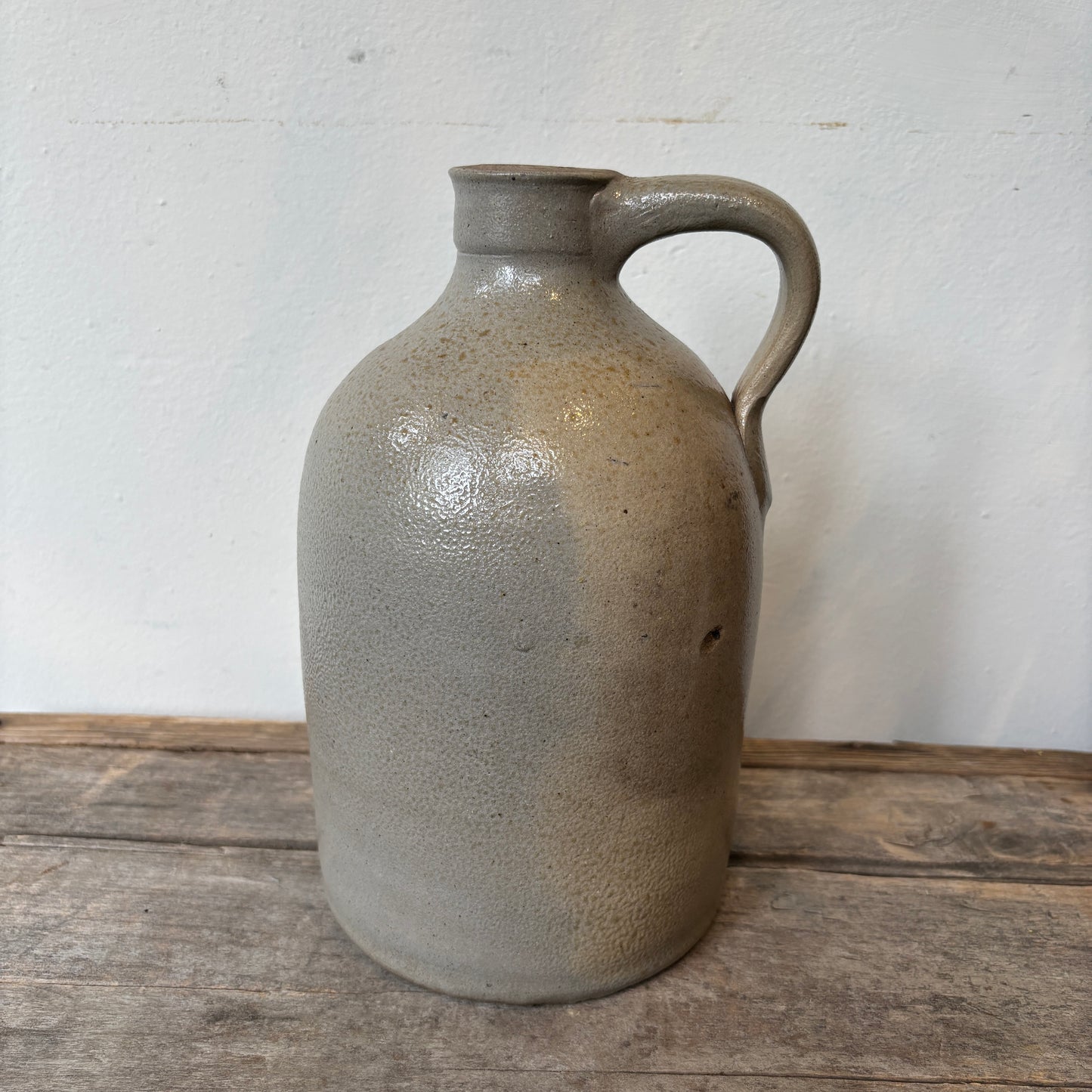 Vintage Taupe Finger Loop Jug