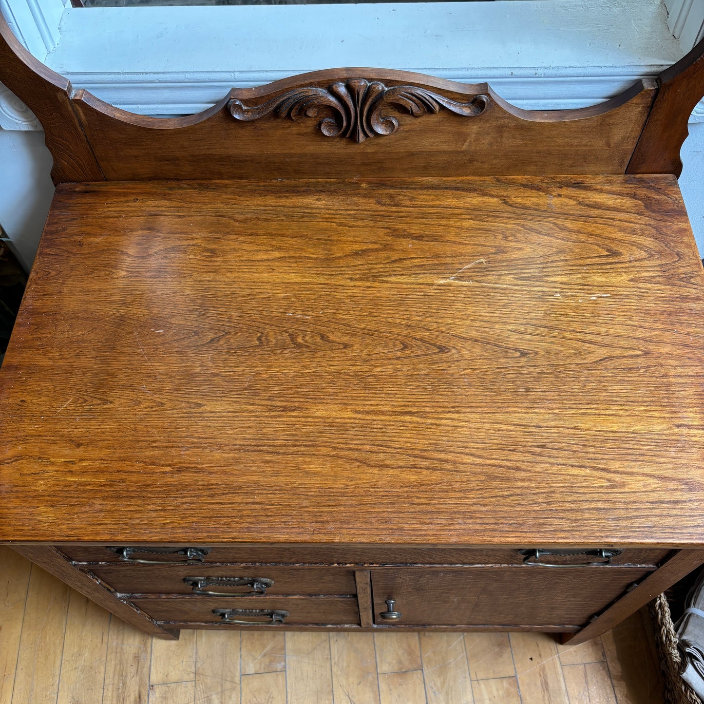 Vintage Washstand w/Harp - 3 Drawer/SingleDoor