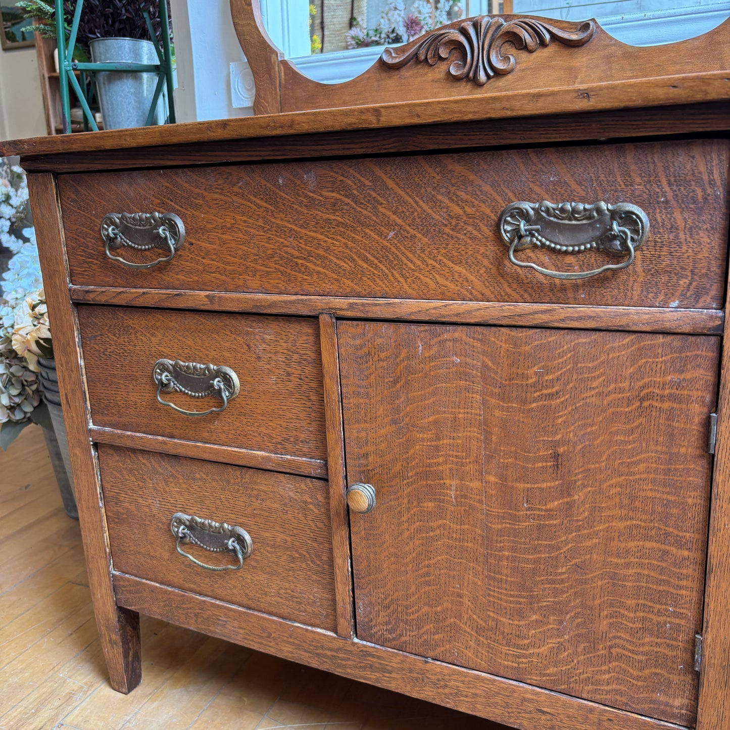 Vintage Washstand w/Harp - 3 Drawer/SingleDoor