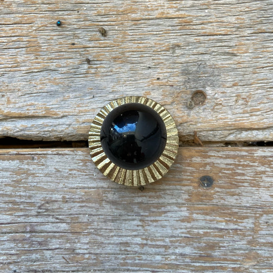 Knob: Ribbed Ceramic Brass + Black