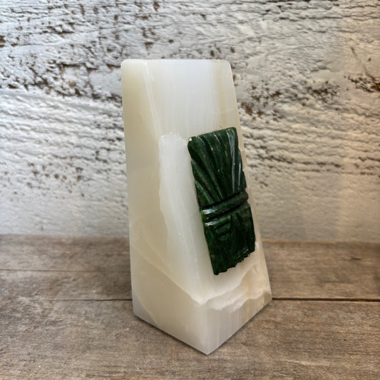 Vintage Alabaster Paperweight - Green Stone Detail