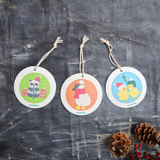 Holiday Ornament Pop-Up Sponge